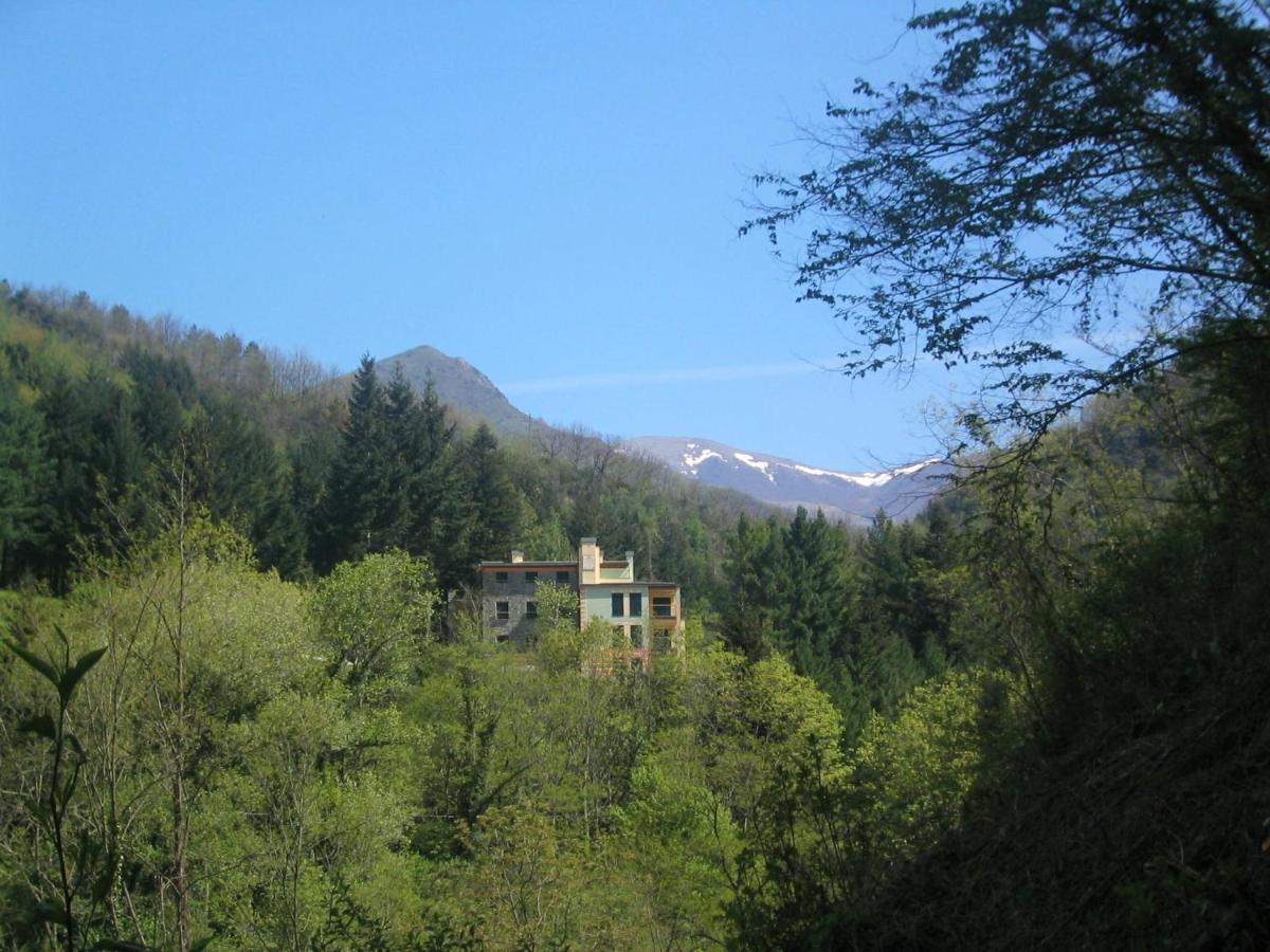 Il Bosco Di Campo Marzano Garden Apartments Borzonasca Buitenkant foto